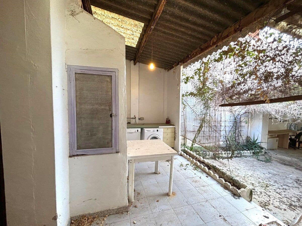 5 soverom Hus til salgs i Pedreguer - € 178 000 (Ref: 8695443)