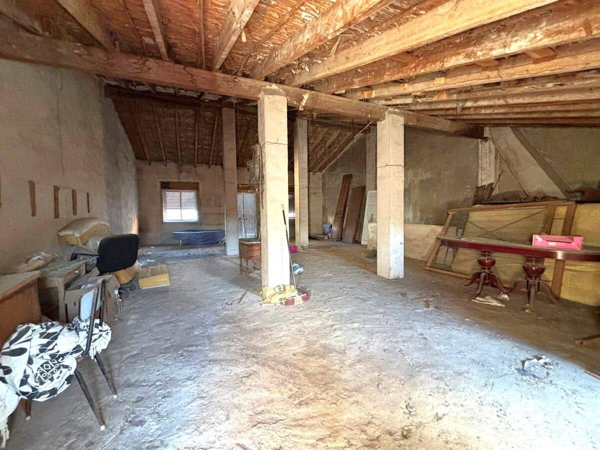 5 soverom Hus til salgs i Pedreguer - € 178 000 (Ref: 8695443)