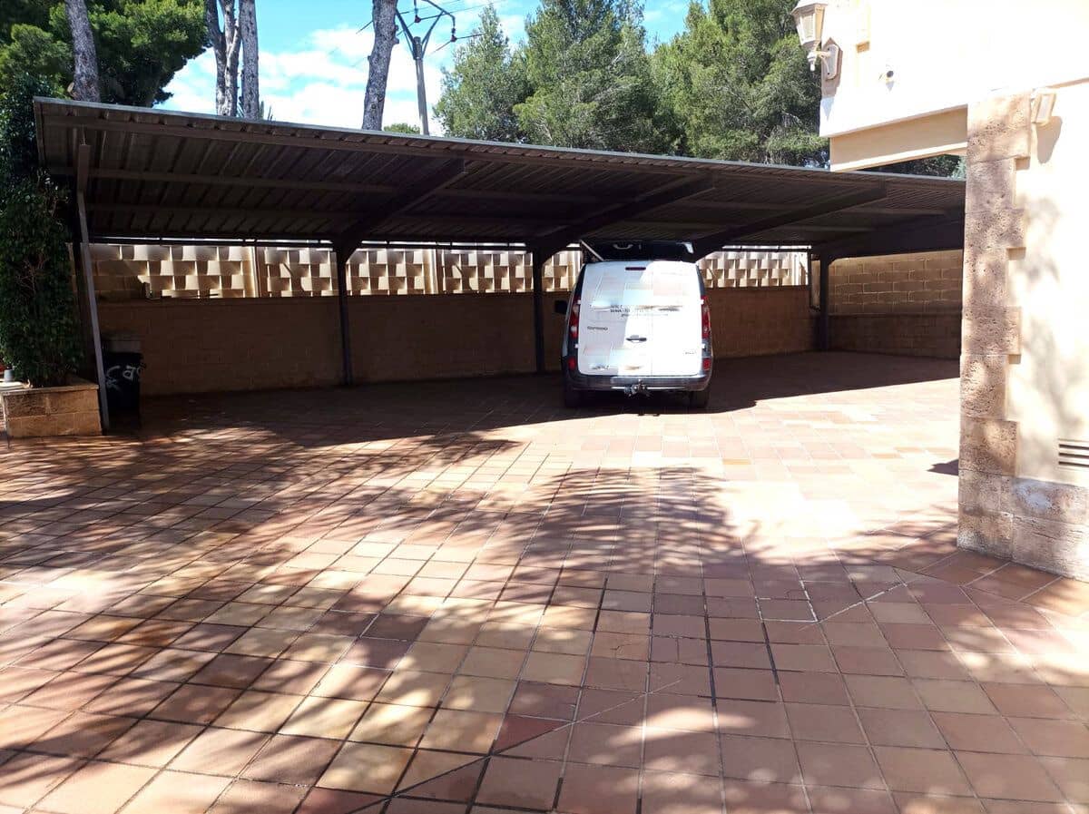 7 sypialnia Willa na sprzedaż w Denia z basenem garażem - 895 000 € (Ref: 8695447)