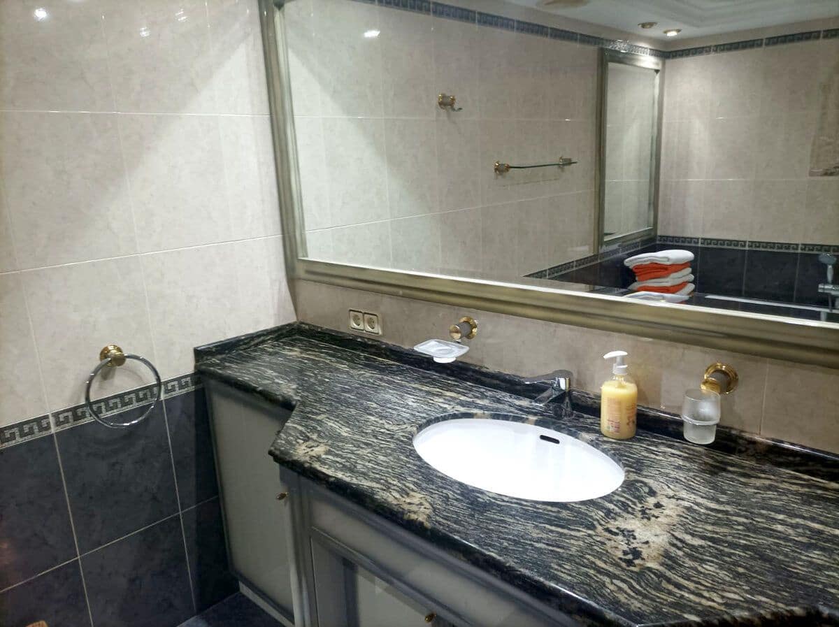 7 sypialnia Willa na sprzedaż w Denia z basenem garażem - 895 000 € (Ref: 8695447)