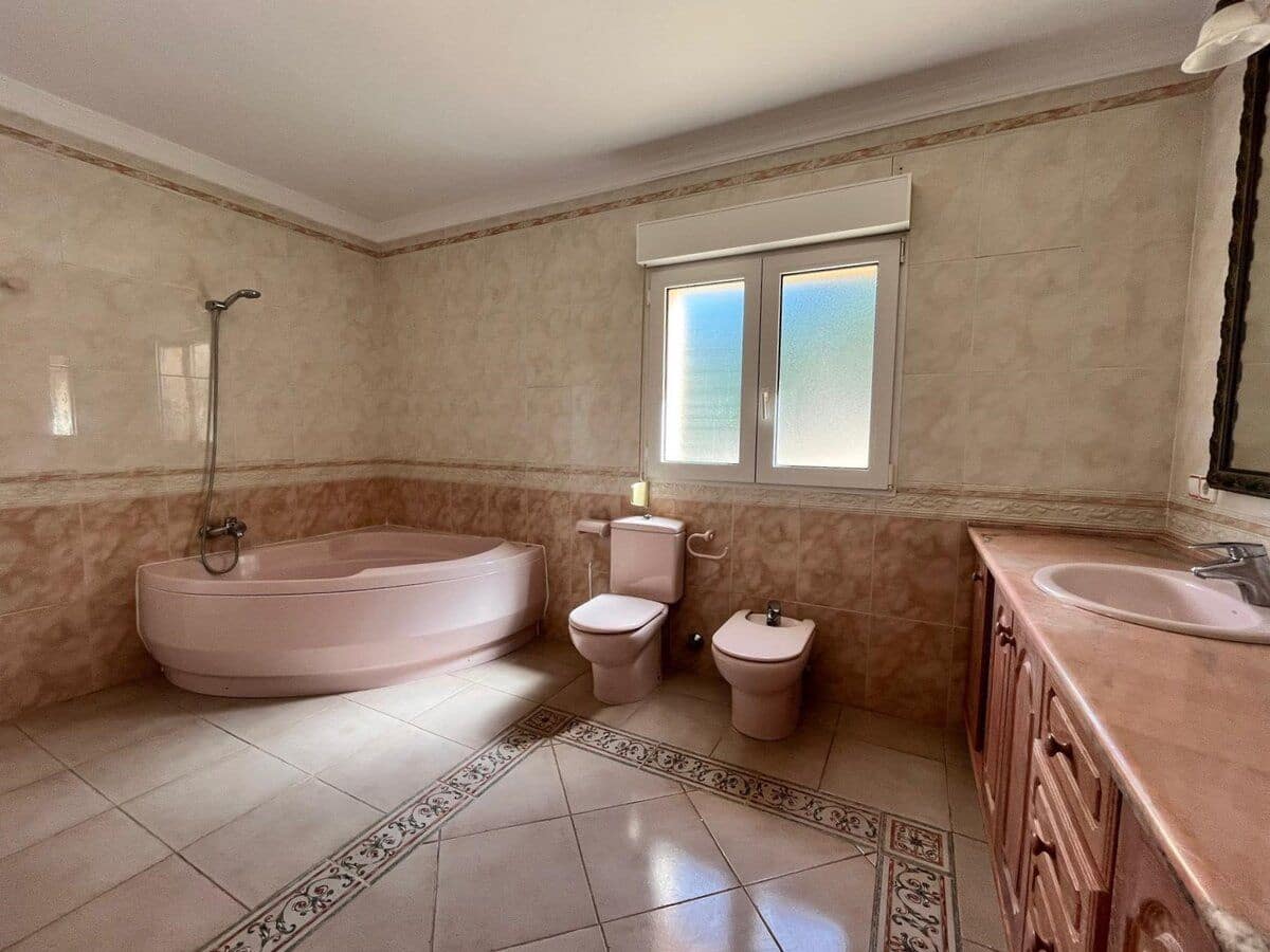 7 soveværelse Villa til salg i Pedreguer - € 965.000 (Ref: 8695451)