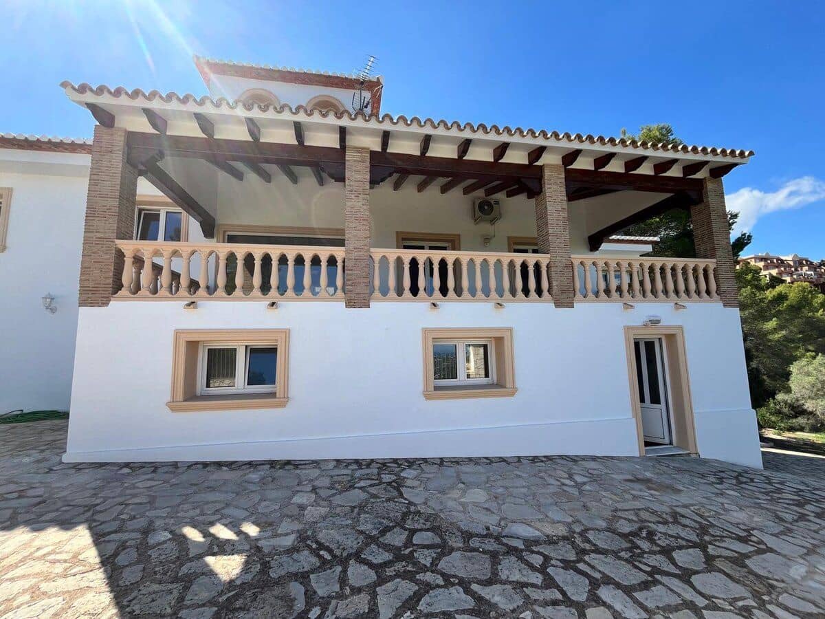 7 soveværelse Villa til salg i Pedreguer - € 965.000 (Ref: 8695451)