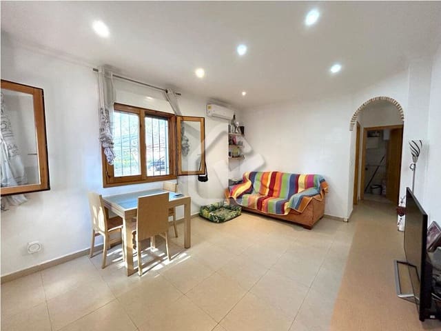 3 soveværelse Lejlighed til salg i Centro Urbano, Dénia med swimmingpool - € 220.000 (Ref: 8695474)