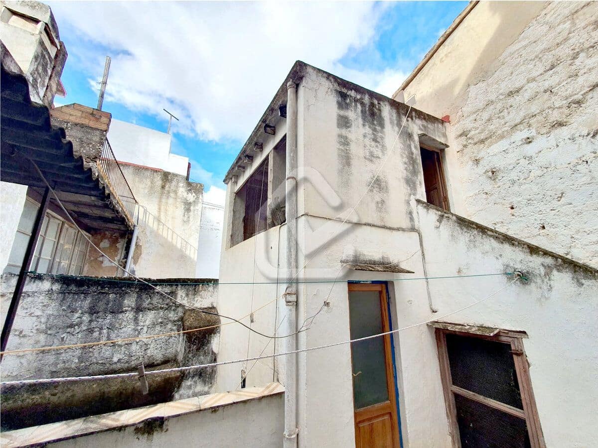 6 soveværelse Byhus til salg i Pedreguer - € 336.000 (Ref: 8695484)