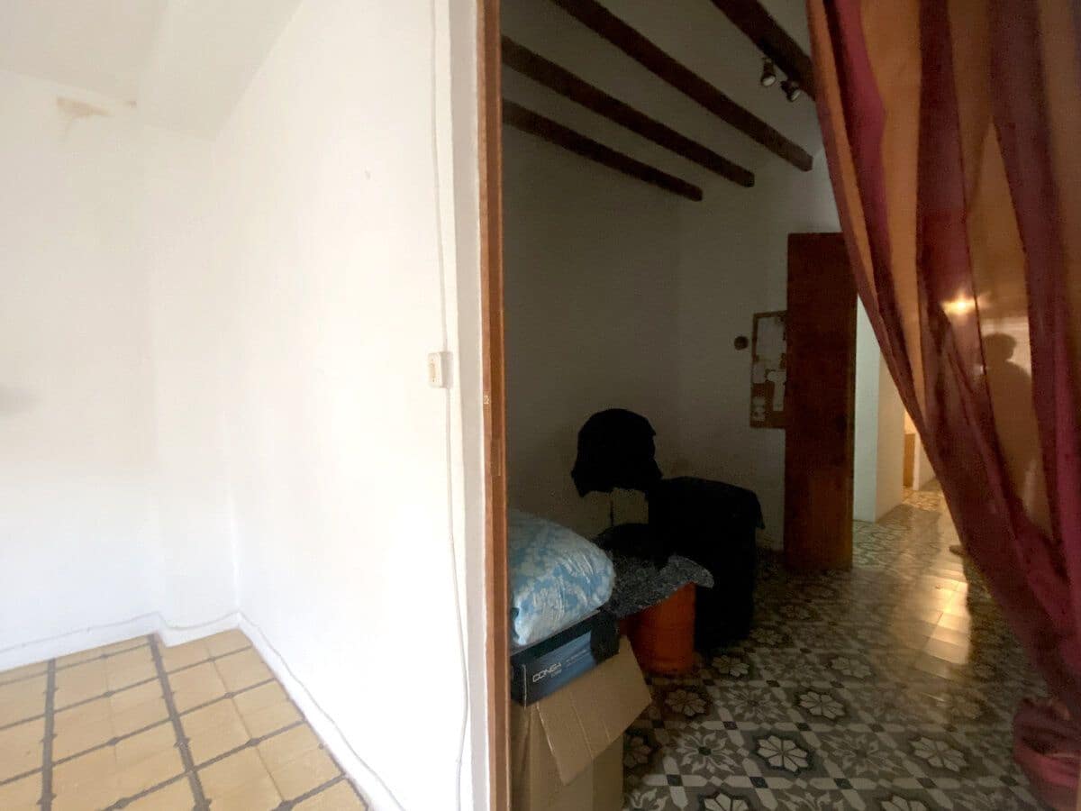 3 sovrum Hus till salu i Orba - 159 000 € (Ref: 8695487)