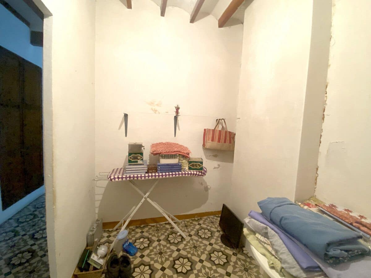 3 sovrum Hus till salu i Orba - 159 000 € (Ref: 8695487)