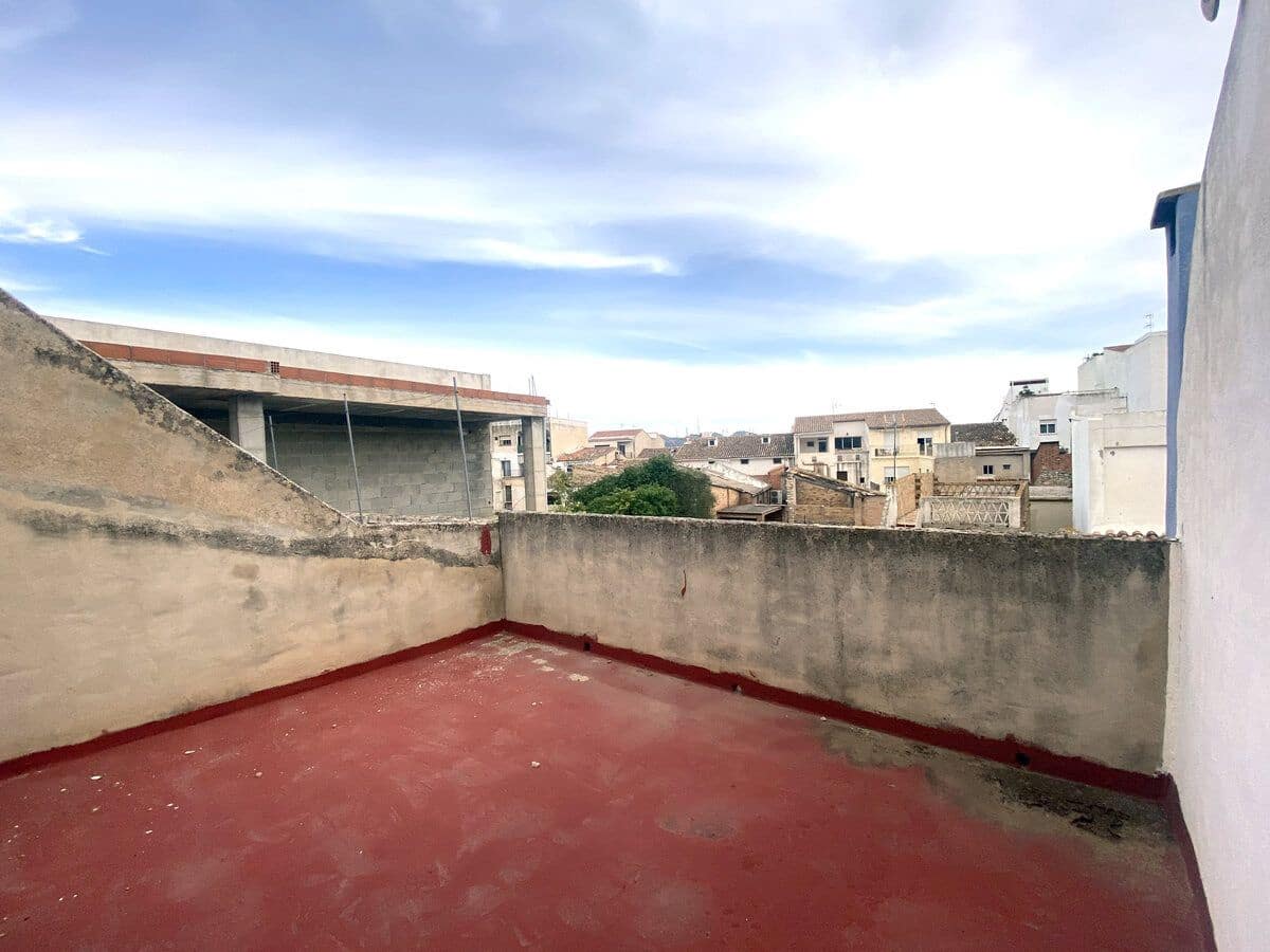 3 sovrum Hus till salu i Orba - 159 000 € (Ref: 8695487)