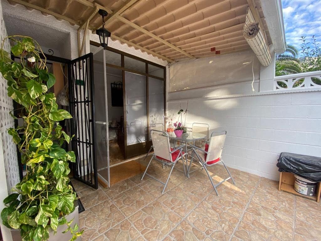 2 soveværelse Semi-Rækkehus til salg i Denia med swimmingpool garage - € 262.500 (Ref: 8695512)