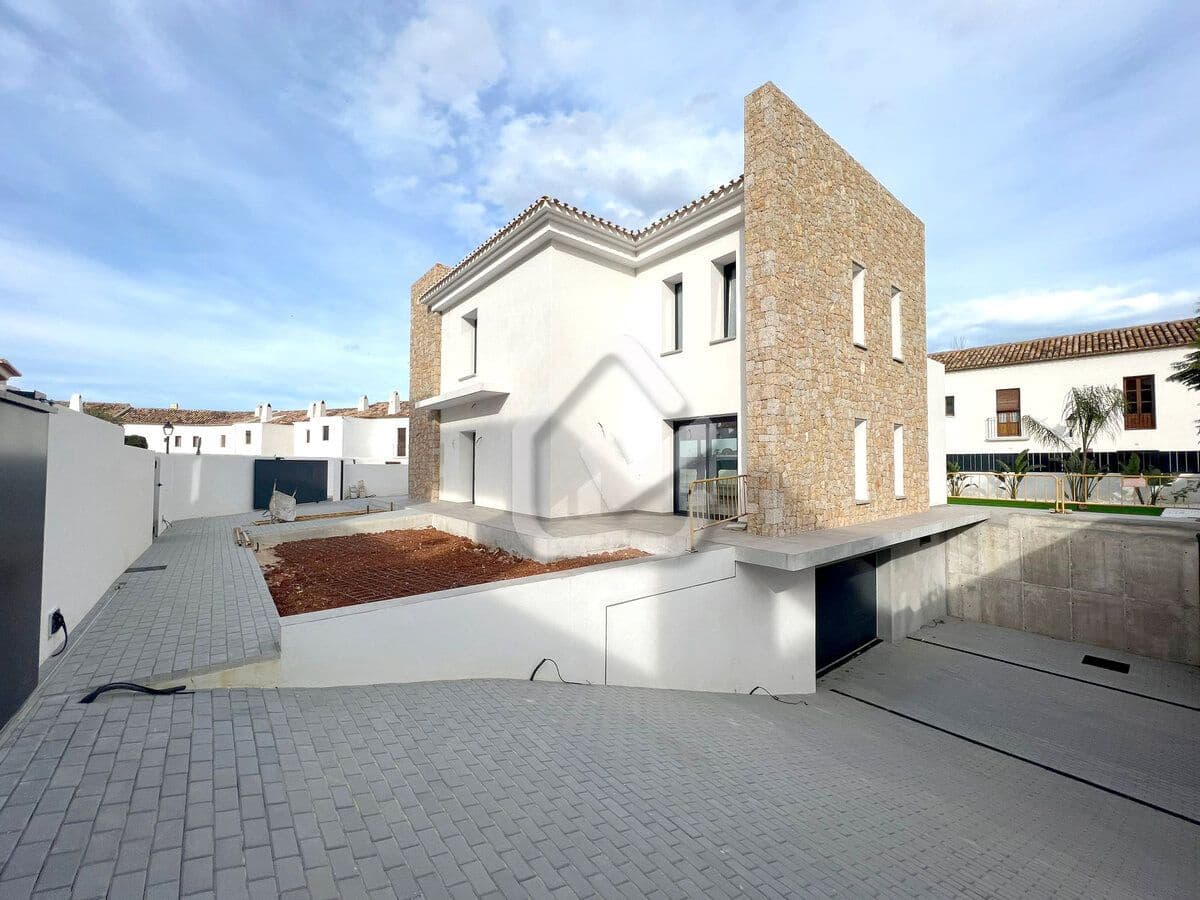 4 soverom Villa til salgs i Denia med svømmebasseng - € 1 200 000 (Ref: 8695516)