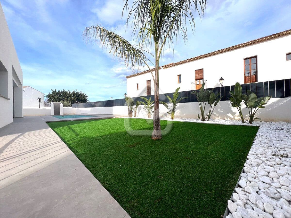 4 soverom Villa til salgs i Denia med svømmebasseng - € 1 200 000 (Ref: 8695516)