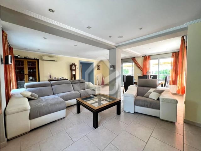 4 quarto Moradia para venda em El Montgó, Dénia com piscina - 650 000 € (Ref: 8695529)