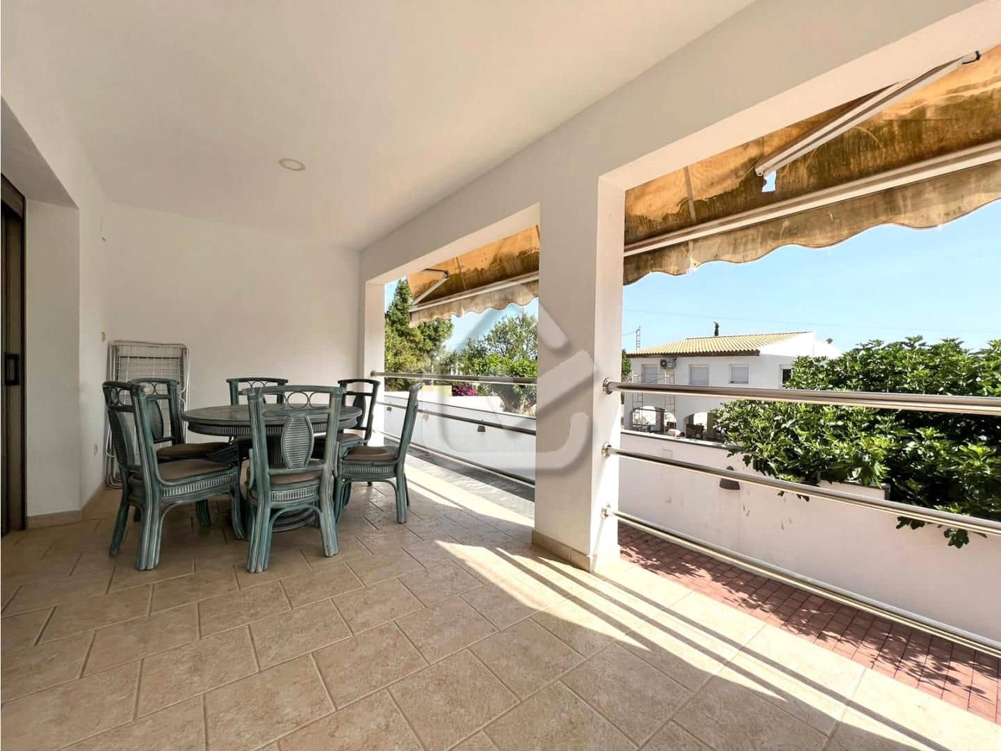 4 bedroom Villa for sale in Denia with pool - € 650,000 (Ref: 8695529)