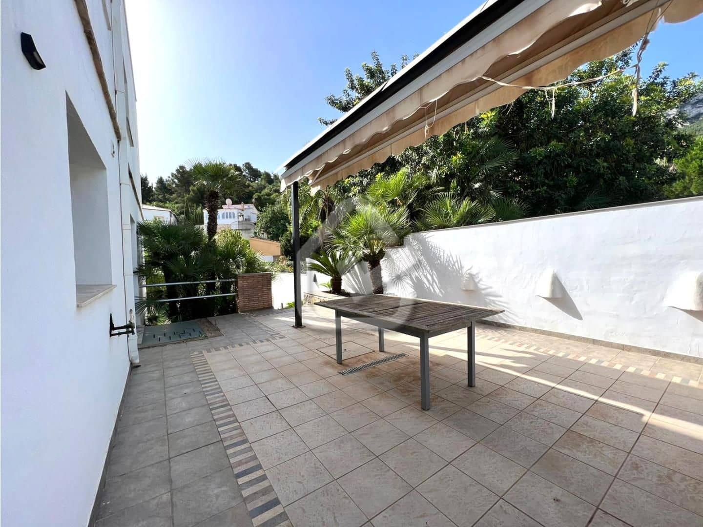 4 bedroom Villa for sale in Denia with pool - € 650,000 (Ref: 8695529)