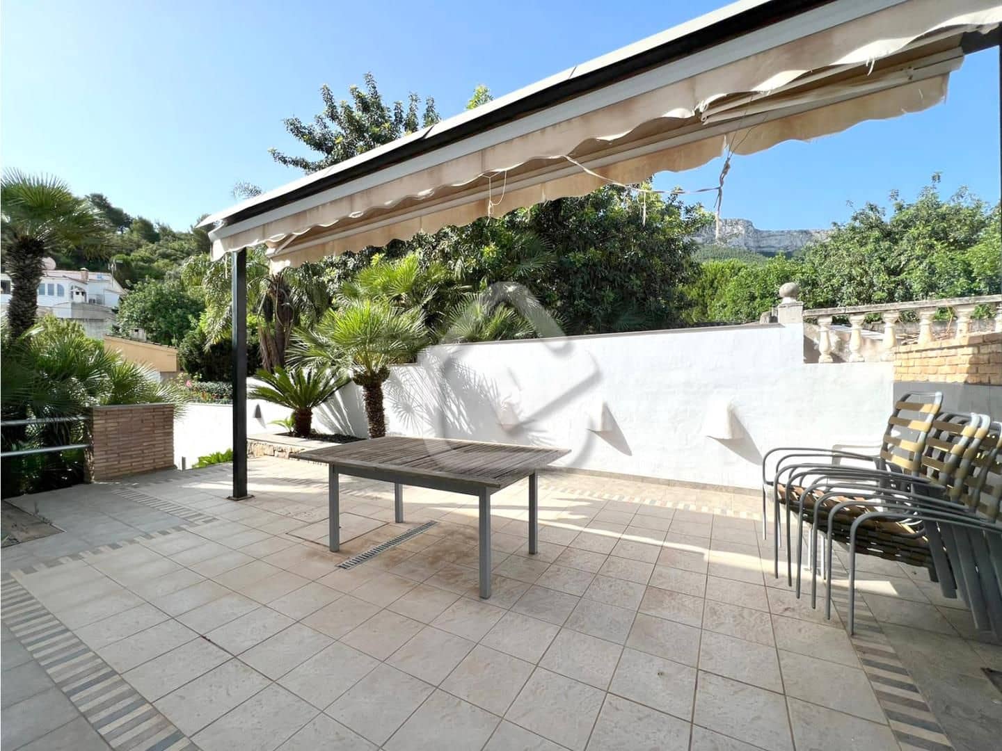 4 bedroom Villa for sale in Denia with pool - € 650,000 (Ref: 8695529)