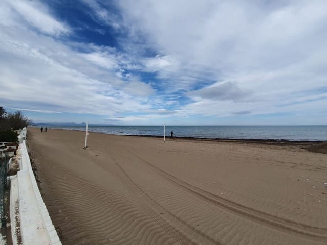 Bouwgrond te koop in Les Bassetes - El Marjal, Dénia - € 651.000 (Ref: 8695548)