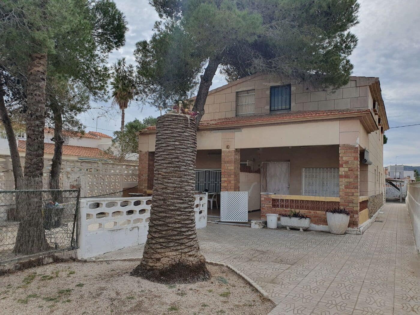 Działka budowlana na sprzedaż w Denia - 651 000 € (Ref: 8695548)
