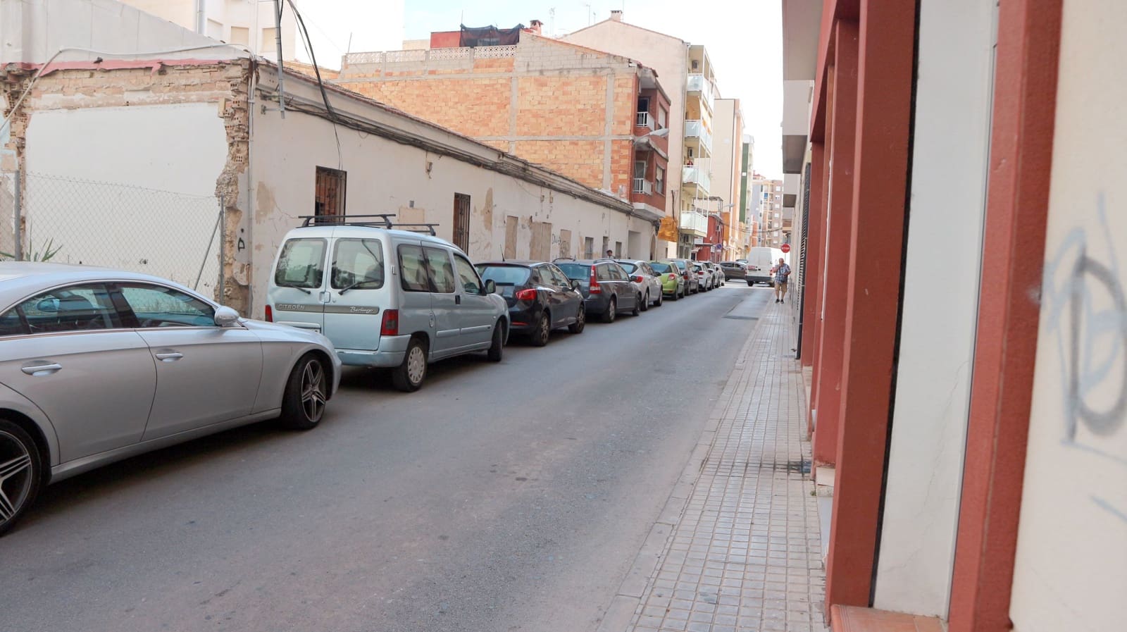 Garage til salg i Denia - € 15.000 (Ref: 8695558)