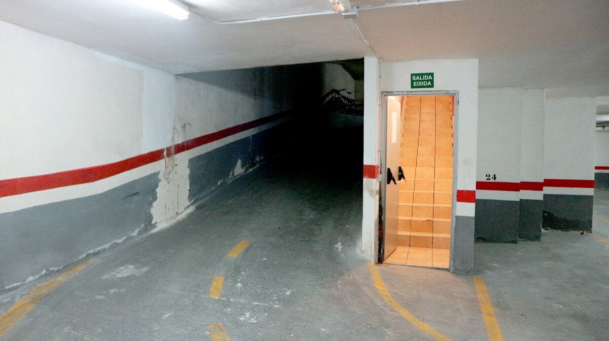 Garasje til salgs i Denia - € 15 000 (Ref: 8695558)