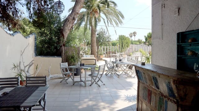Commercieel te koop in Las Rotas / Les Rotes, Dénia - € 525.000 (Ref: 8695559)
