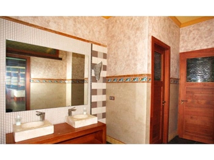 Komercyjne na sprzedaż w Denia - 735 000 € (Ref: 8695585)