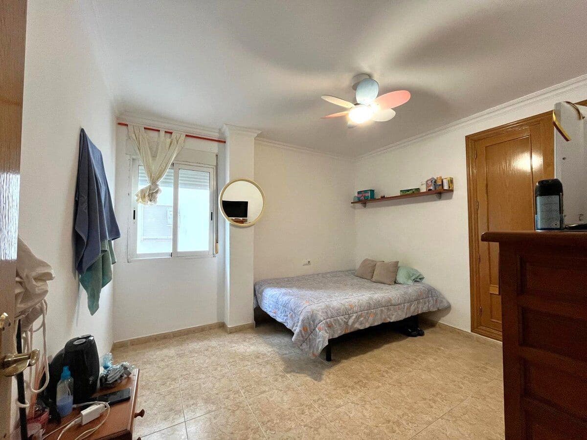 3 soveværelse Lejlighed til salg i Denia - € 219.000 (Ref: 8799938)