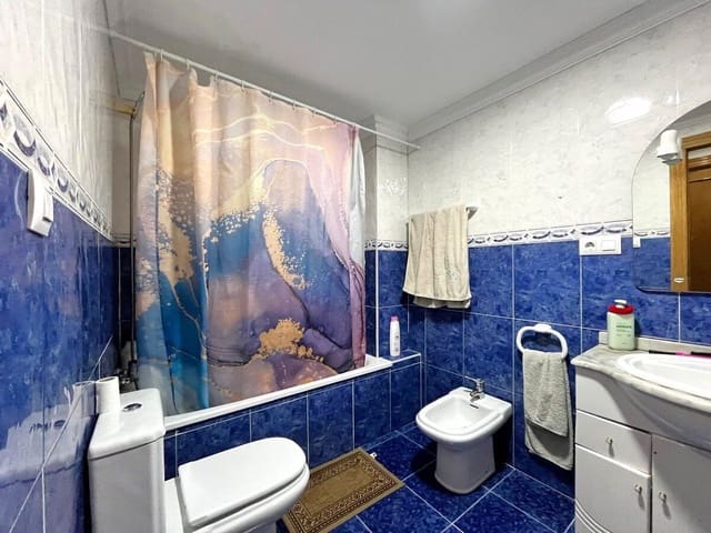 3 soveværelse Lejlighed til salg i Centro Urbano, Dénia - € 219.000 (Ref: 8799938)