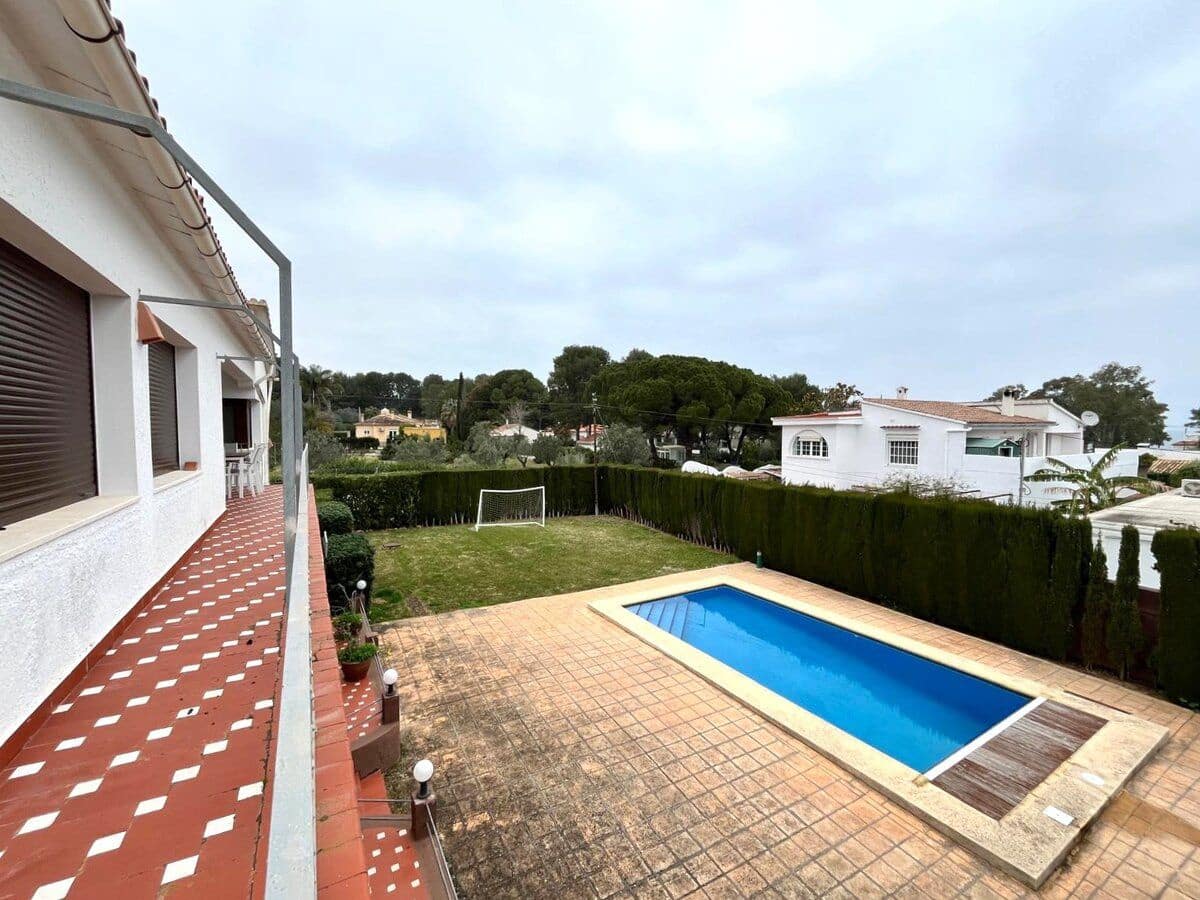 6 soverom Villa til salgs i Denia med svømmebasseng - € 890 000 (Ref: 8826288)