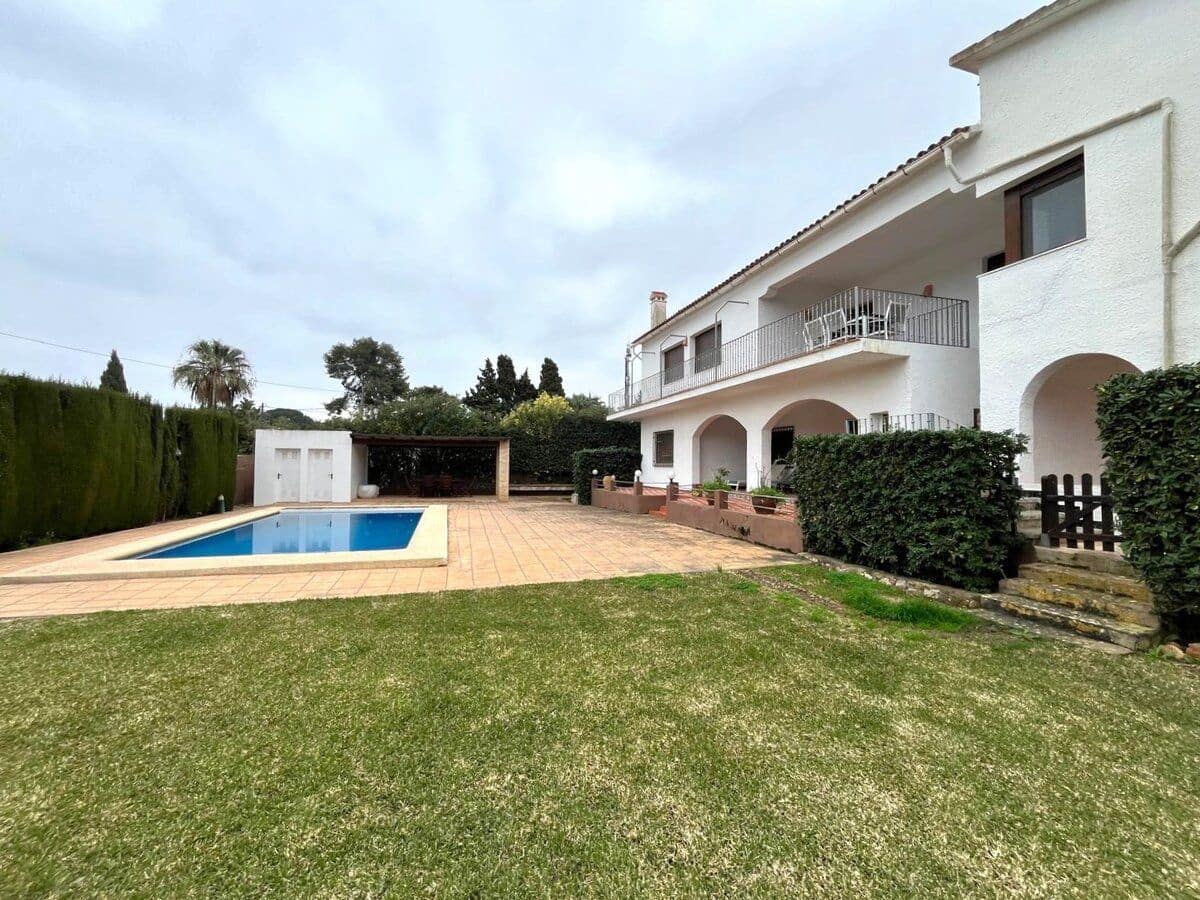 6 soverom Villa til salgs i Denia med svømmebasseng - € 890 000 (Ref: 8826288)