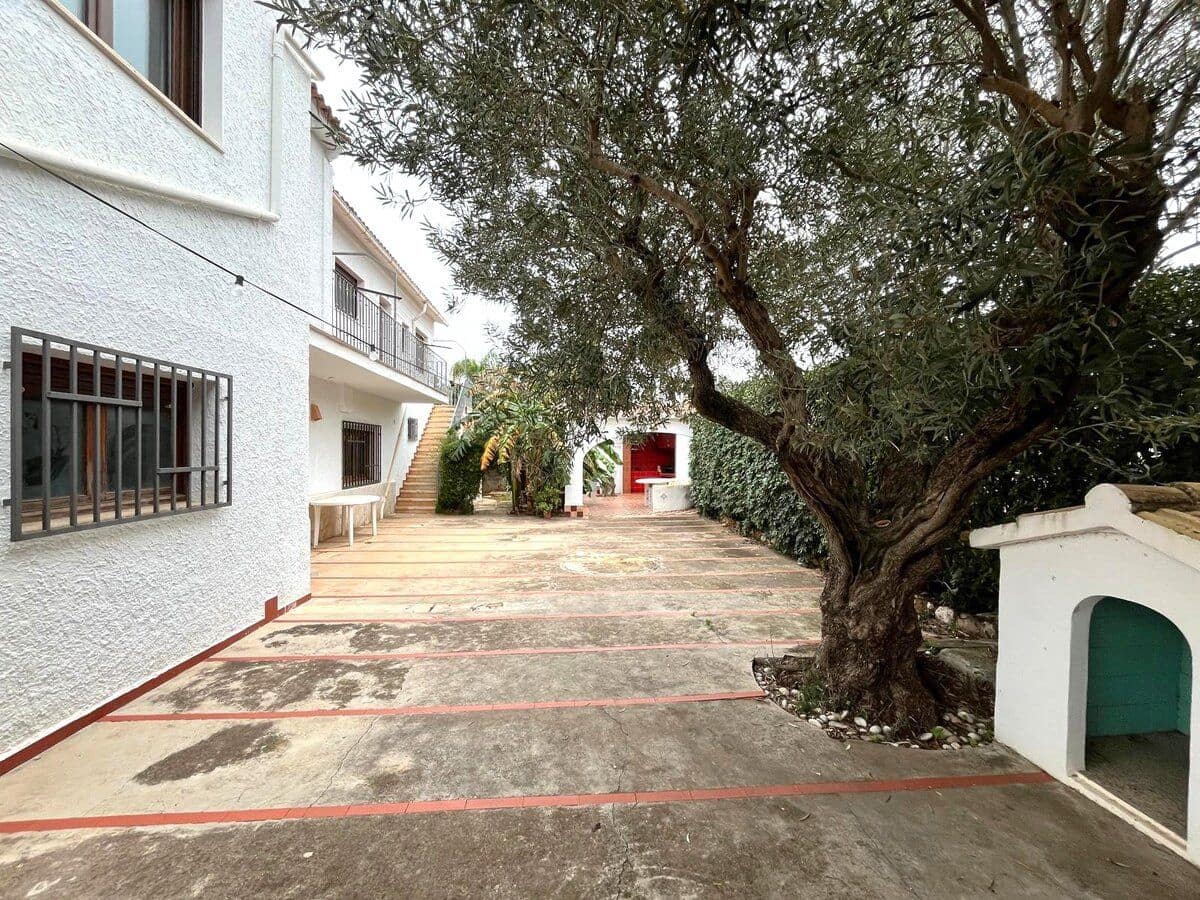 6 soverom Villa til salgs i Denia med svømmebasseng - € 890 000 (Ref: 8826288)