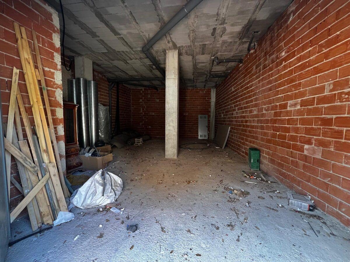 Biuro do wynajęcia w Denia - 900 € (Ref: 8875158)