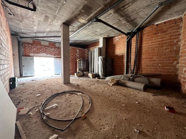 Kantoor te huur in Saladar, Dénia - € 900 (Ref: 8875158)