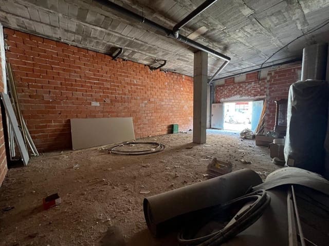 Kantoor te huur in Saladar, Dénia - € 900 (Ref: 8875158)