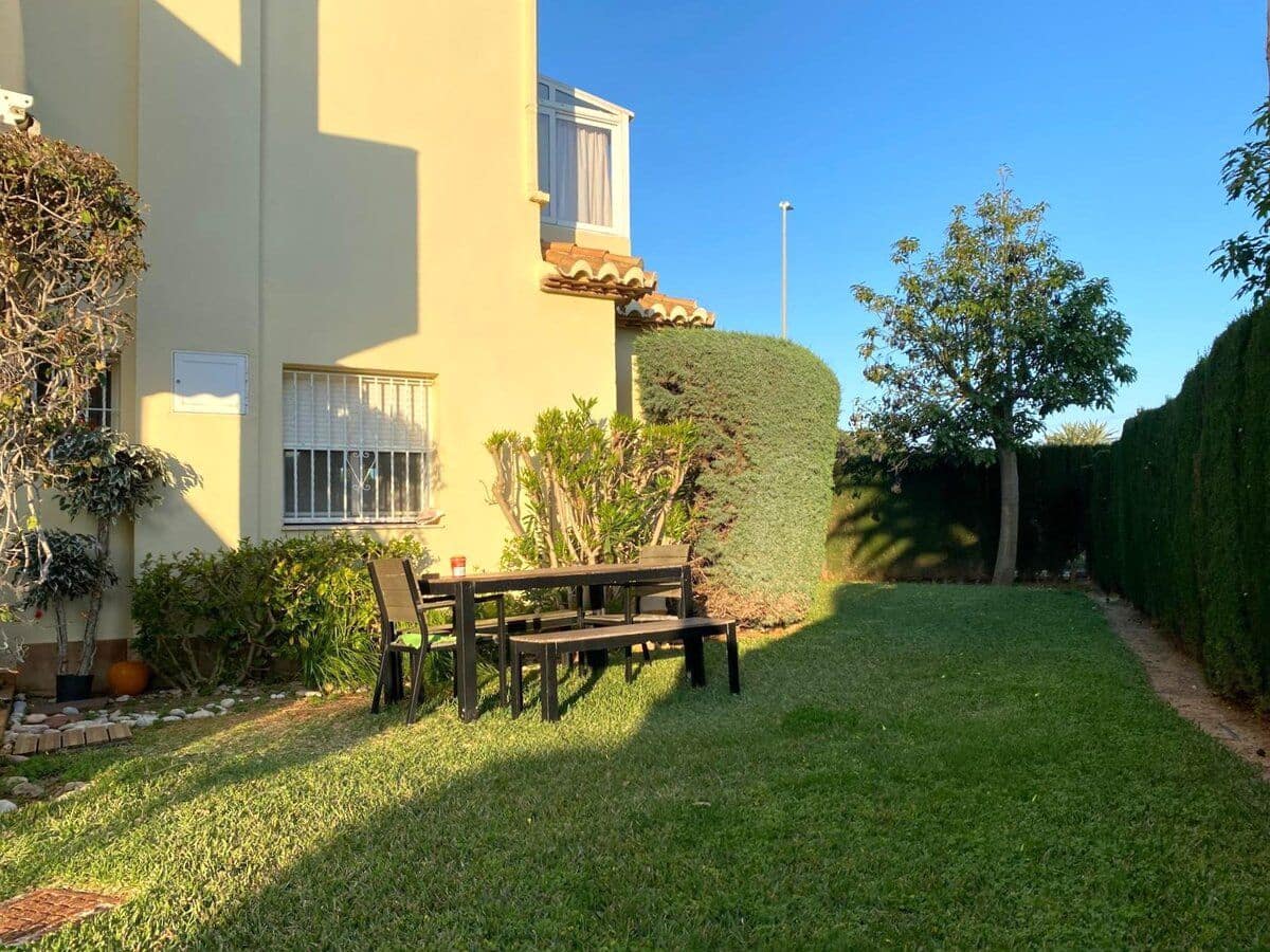 3 soveværelse Lejlighed til salg i Denia med swimmingpool - € 295.000 (Ref: 8904008)