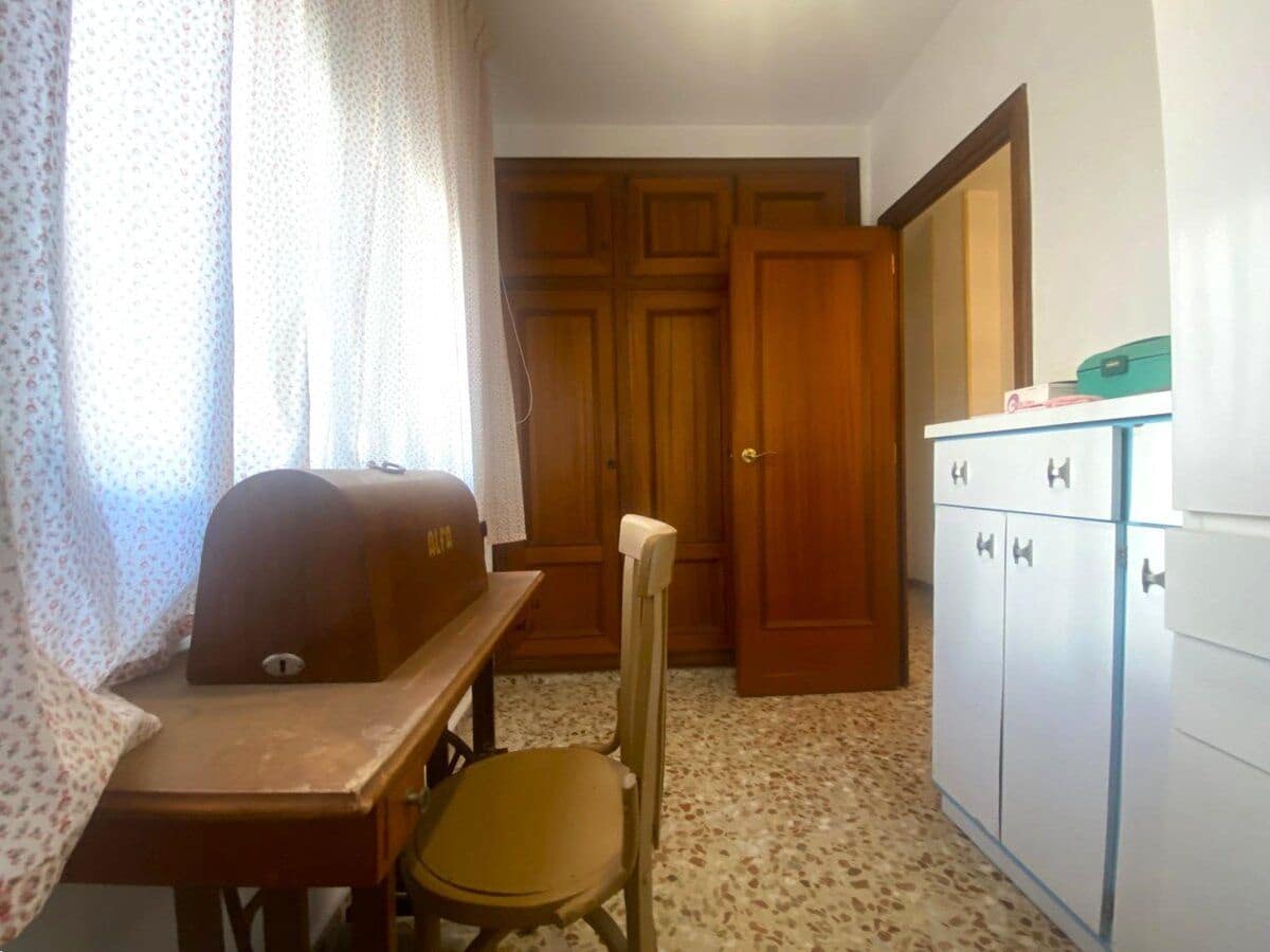 3 soveværelse Lejlighed til salg i Denia - € 188.000 (Ref: 9036074)