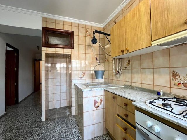 4 soveværelse Byhus til salg i Pedreguer - € 150.000 (Ref: 9058633)