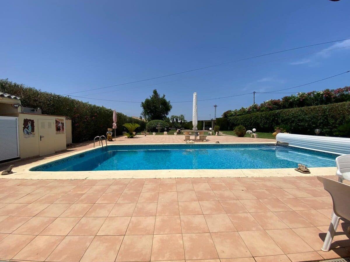 5 makuuhuone Huvila myytävänä paikassa Els Poblets mukana uima-altaan 
autotalli - 765 000 € (Ref: 9072584)