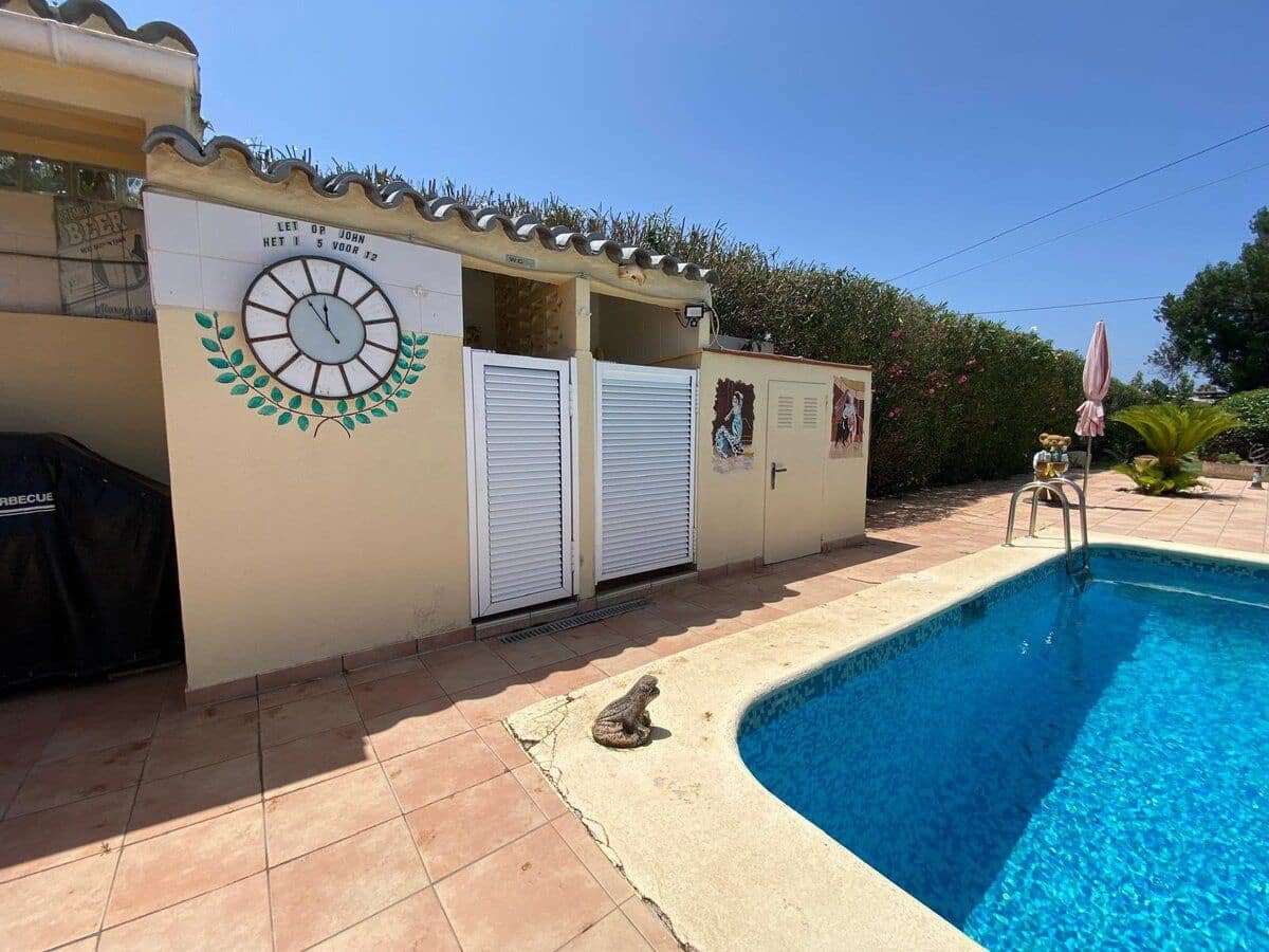 5 makuuhuone Huvila myytävänä paikassa Els Poblets mukana uima-altaan 
autotalli - 765 000 € (Ref: 9072584)