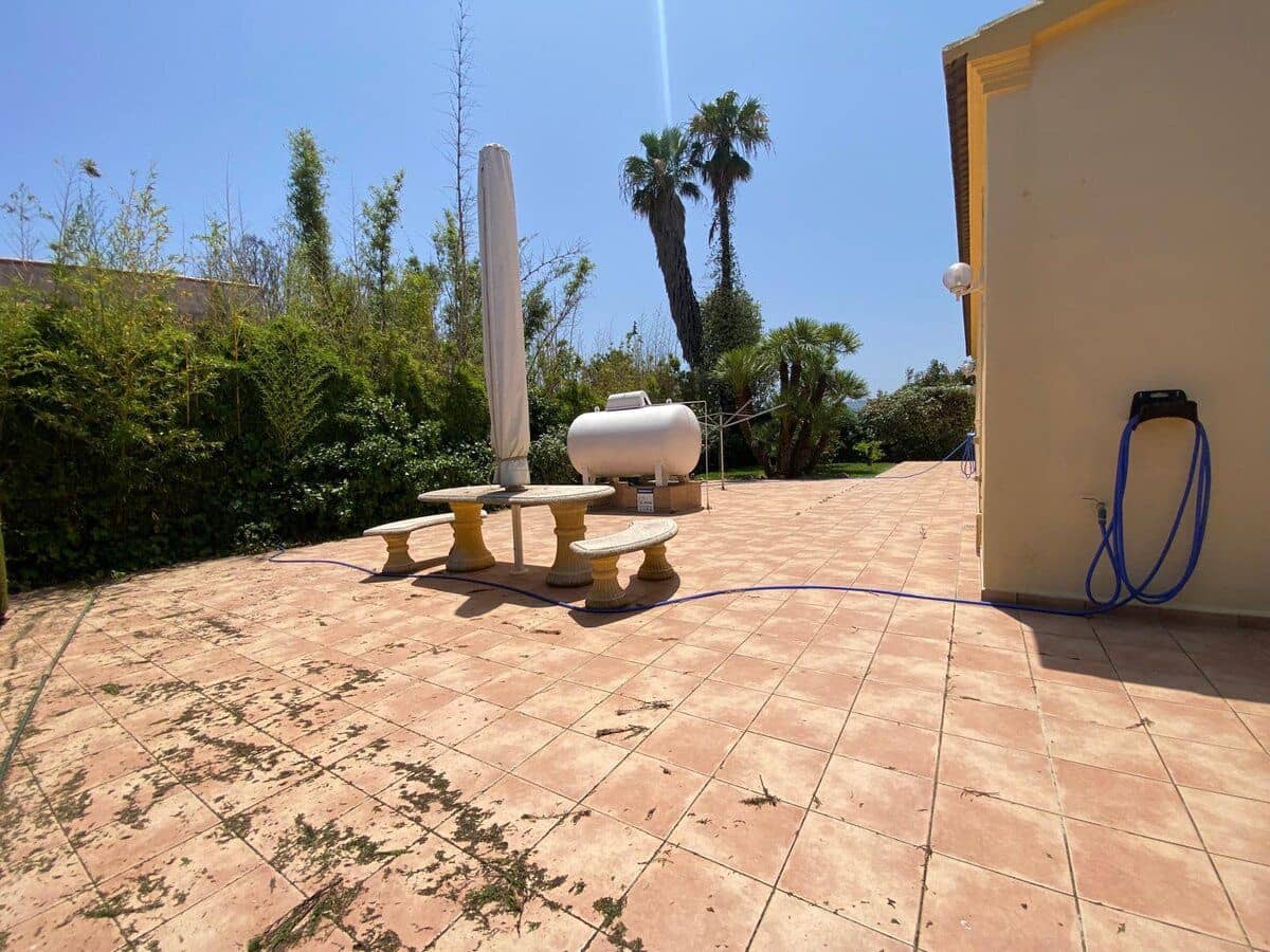 5 makuuhuone Huvila myytävänä paikassa Els Poblets mukana uima-altaan 
autotalli - 765 000 € (Ref: 9072584)