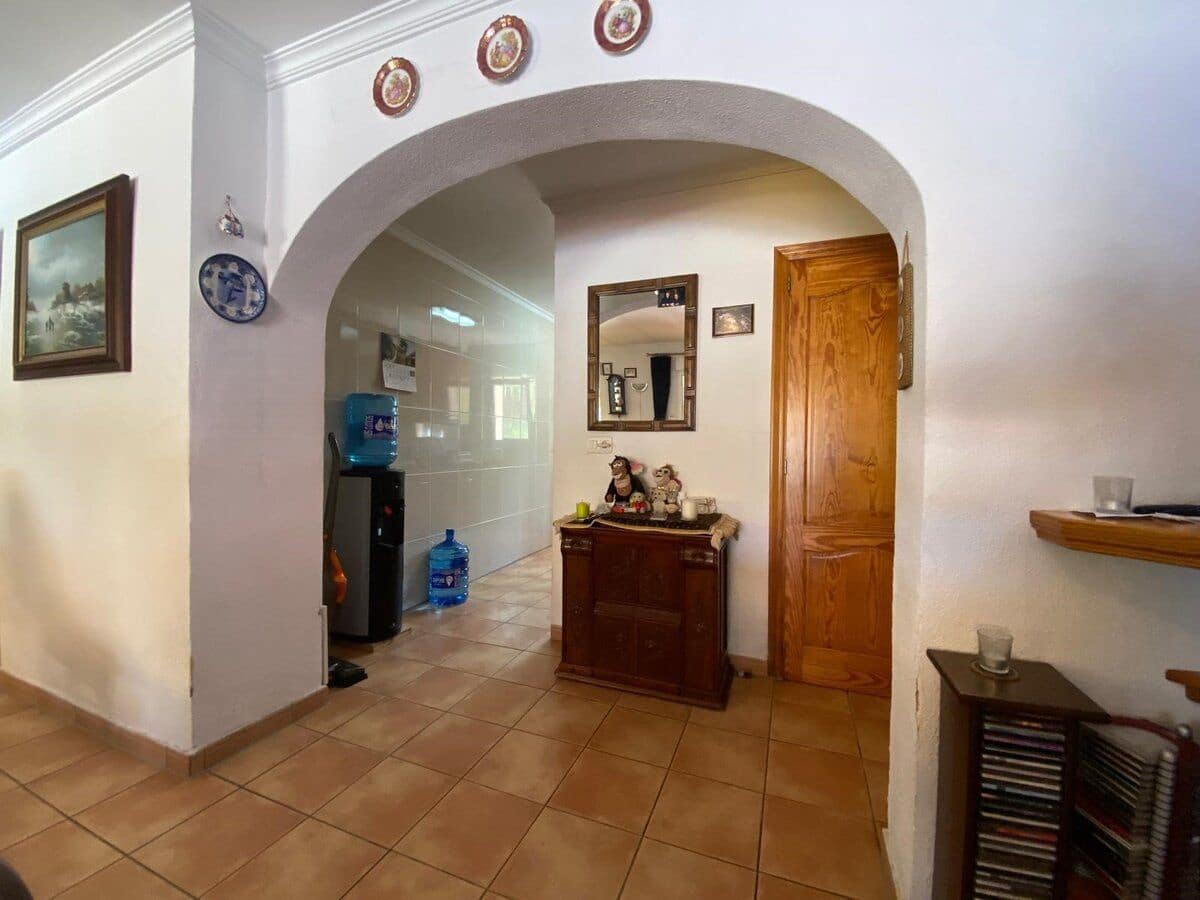 5 makuuhuone Huvila myytävänä paikassa Els Poblets mukana uima-altaan 
autotalli - 765 000 € (Ref: 9072584)