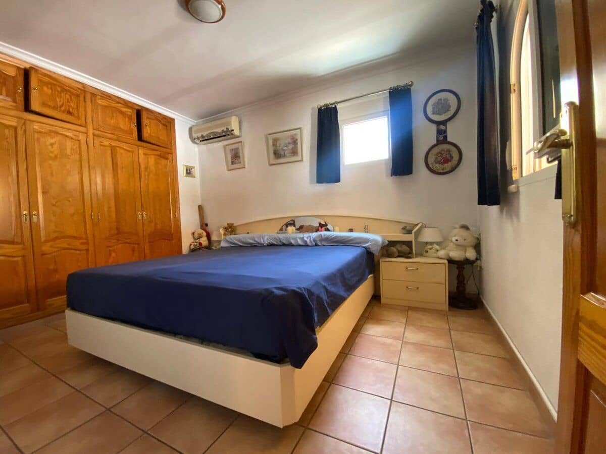 5 makuuhuone Huvila myytävänä paikassa Els Poblets mukana uima-altaan 
autotalli - 765 000 € (Ref: 9072584)