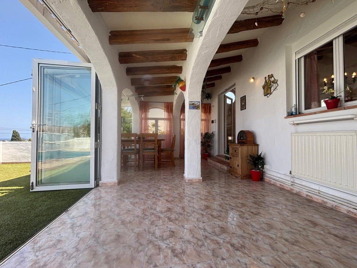 3 sypialnia Willa na sprzedaż w Denia z basenem - 479 000 € (Ref: 9158640)