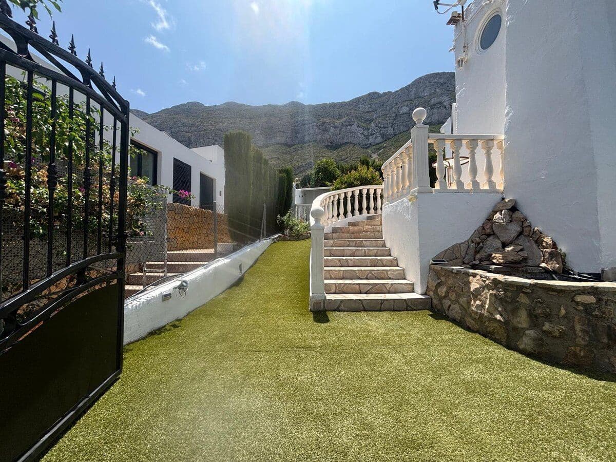 3 sypialnia Willa na sprzedaż w Denia z basenem - 479 000 € (Ref: 9158640)