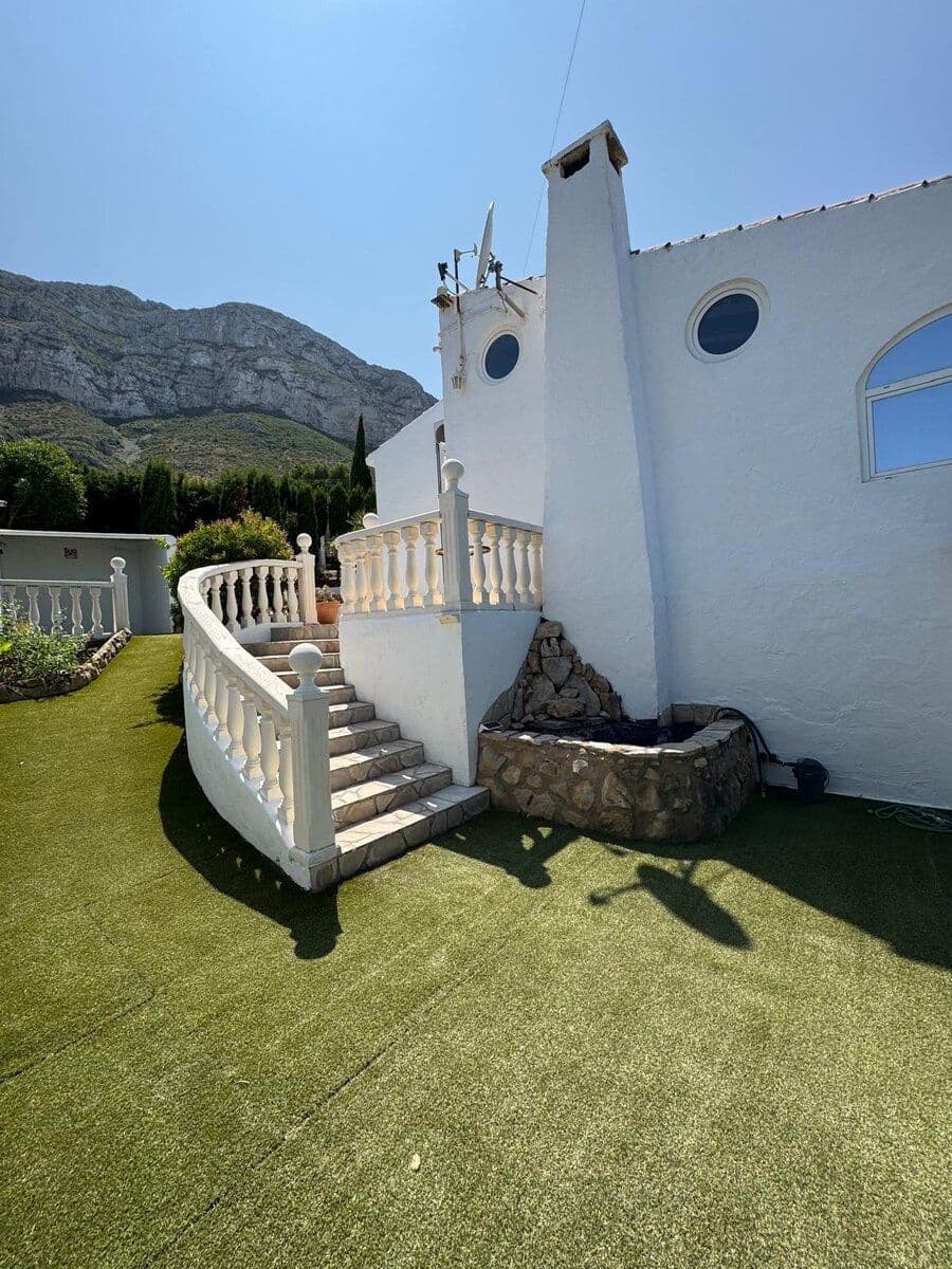 3 sypialnia Willa na sprzedaż w Denia z basenem - 479 000 € (Ref: 9158640)