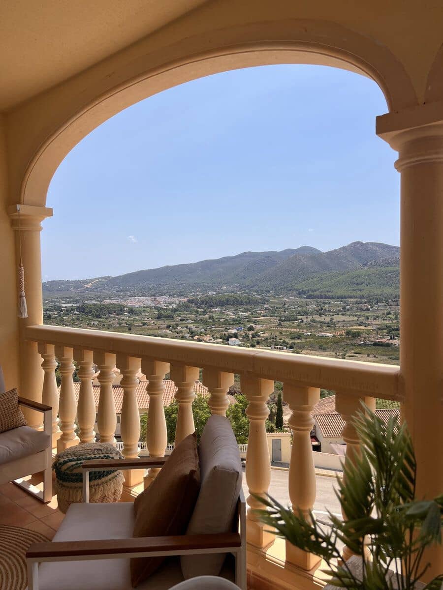 3 soveværelse Byhus til salg i Alcalali / Alcanali med swimmingpool - € 270.000 (Ref: 9169818)