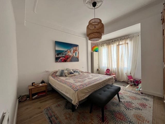 3 soveværelse Lejlighed til salg i Centro Urbano, Dénia - € 285.000 (Ref: 9192633)