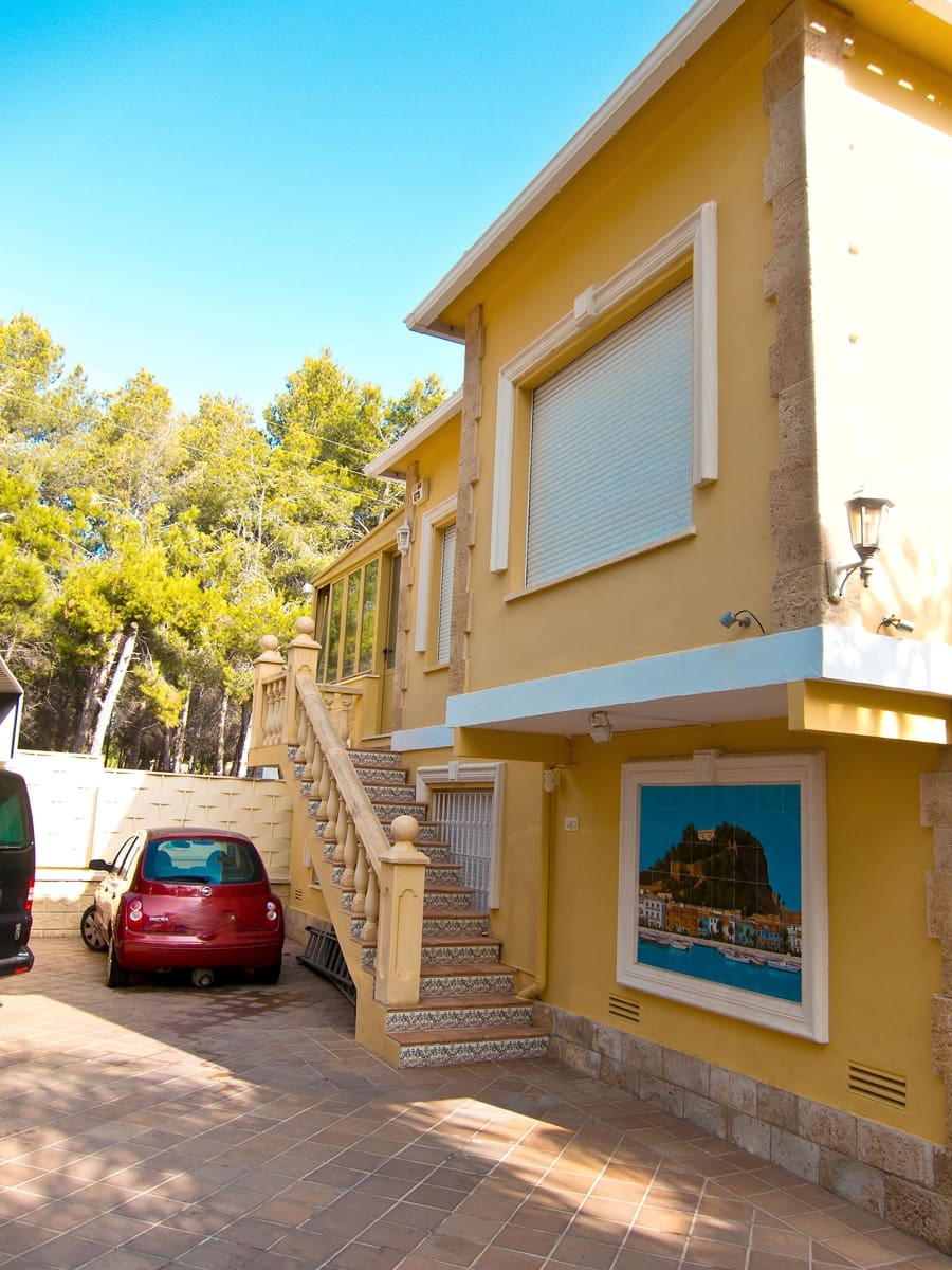 4 soveværelse Villa til leje i Denia med swimmingpool garage - € 2.800 (Ref: 9229114)