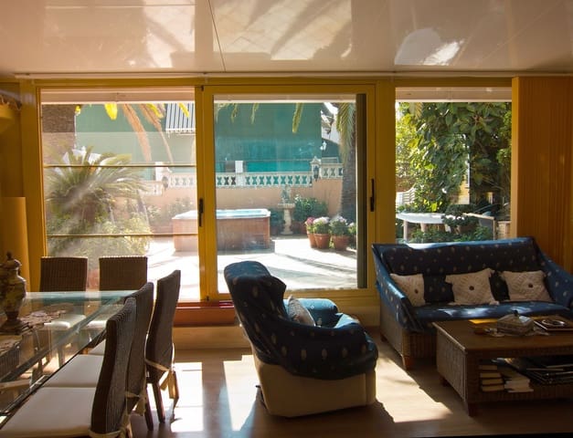 4 bedroom Villa for rent in Las Rotas / Les Rotes, Dénia with pool garage - € 2,800 (Ref: 9229114)