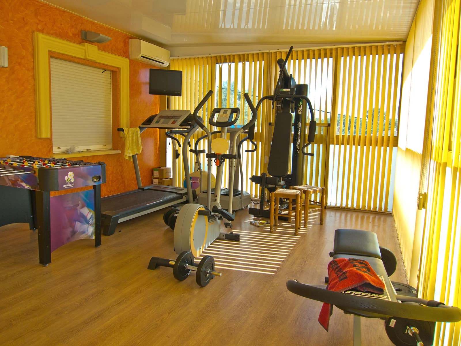 4 soveværelse Villa til leje i Denia med swimmingpool garage - € 2.800 (Ref: 9229114)