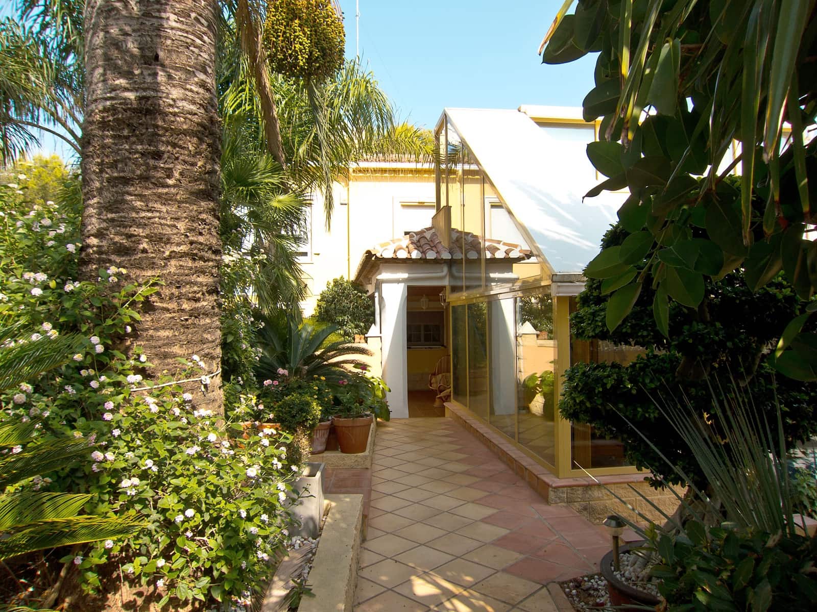 4 soveværelse Villa til leje i Denia med swimmingpool garage - € 2.800 (Ref: 9229114)