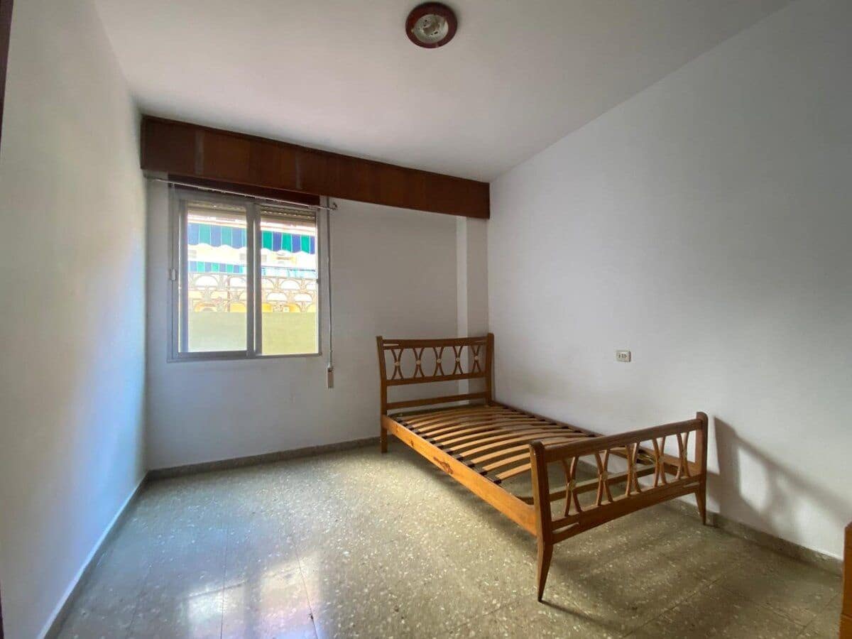 4 soveværelse Lejlighed til salg i Denia - € 265.000 (Ref: 9283542)